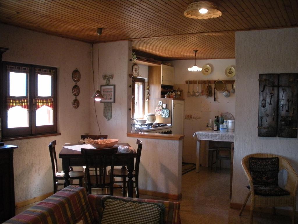 Gasthaus Le Stagioni Loreto Aprutino Exterior foto